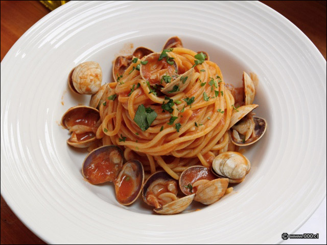 Los sabrosos Spaguetti alla vongole de Signore - Signore Pizza